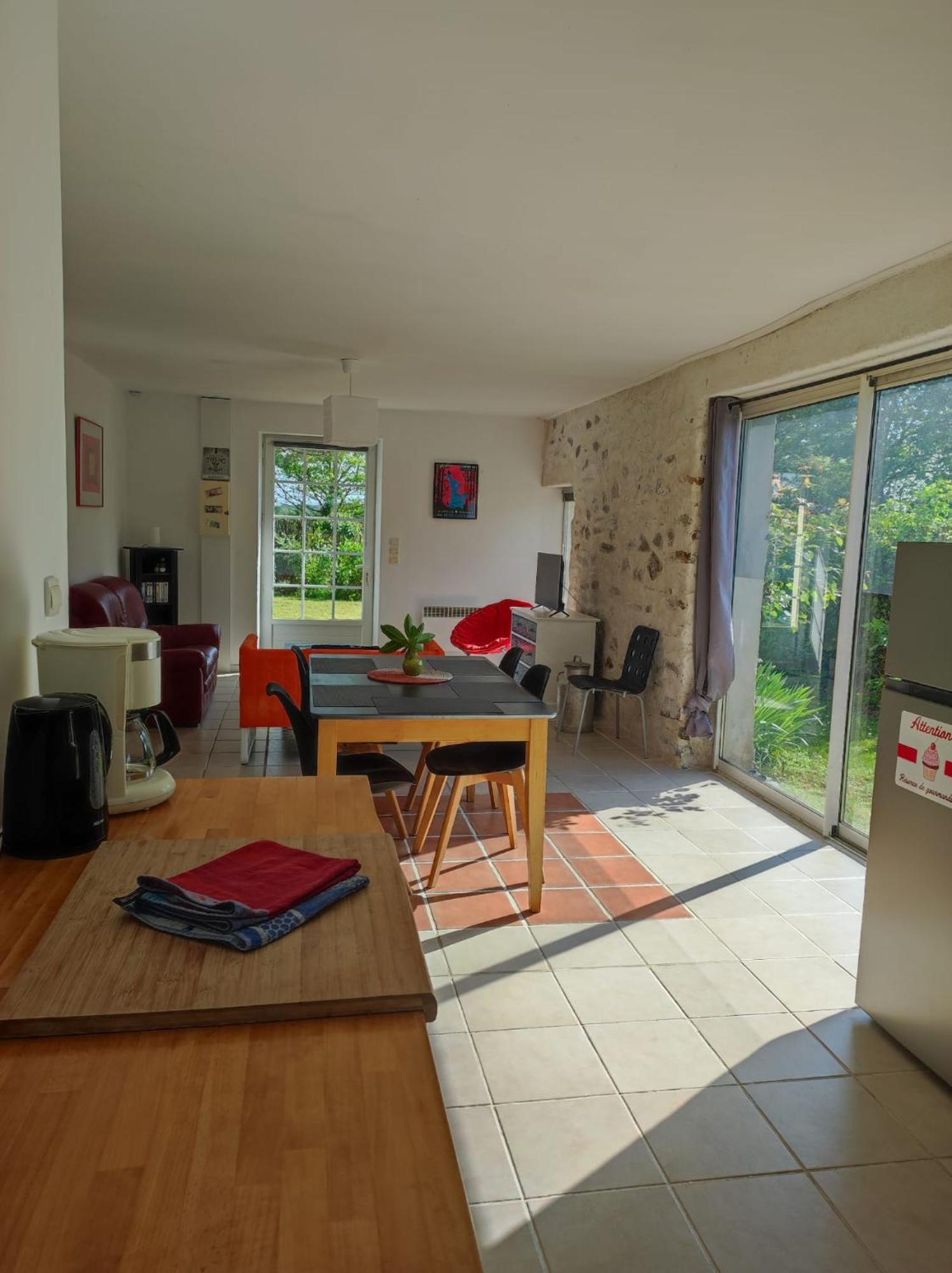 Gite Du Petit Gue Frossay Exterior photo